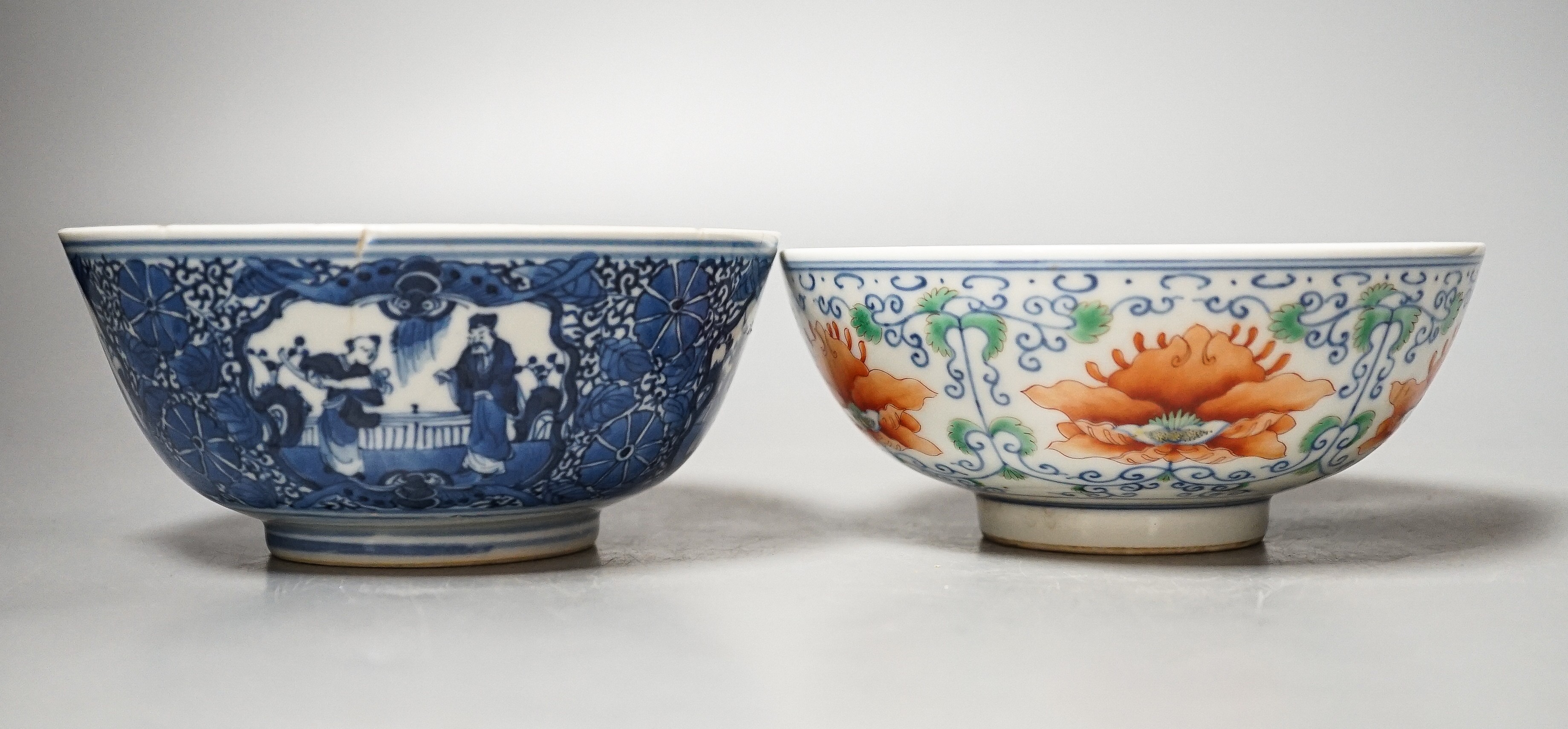 Two Chinese porcelain bowls 14.5cm